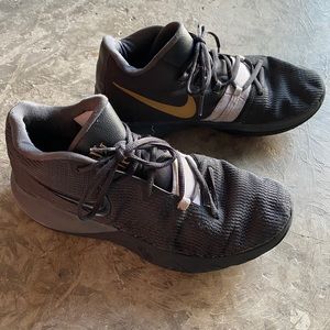 Kyrie Irving basketball shoes